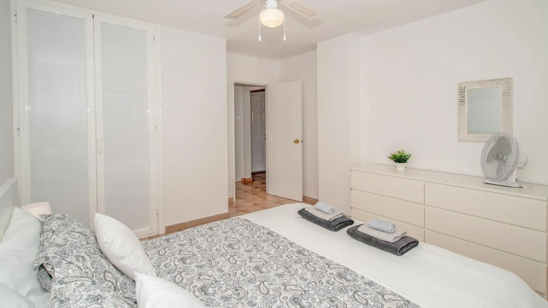Διαμέρισμα Apt Patricie With Heated Pool Los Cristianos  Ισπανία