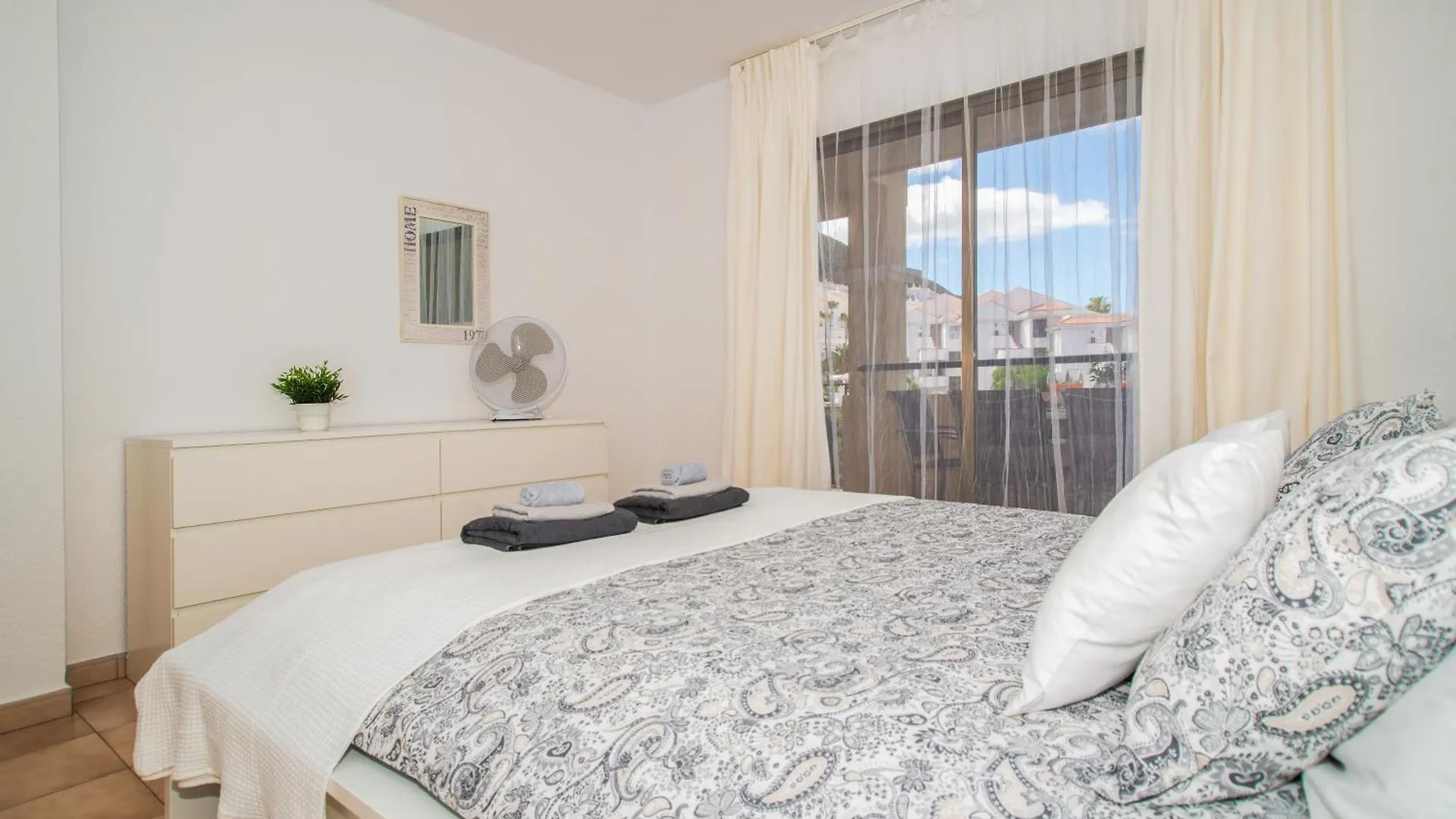 Apt Patricie With Heated Pool Los Cristianos  0*, Los Cristianos (Tenerife) Ισπανία