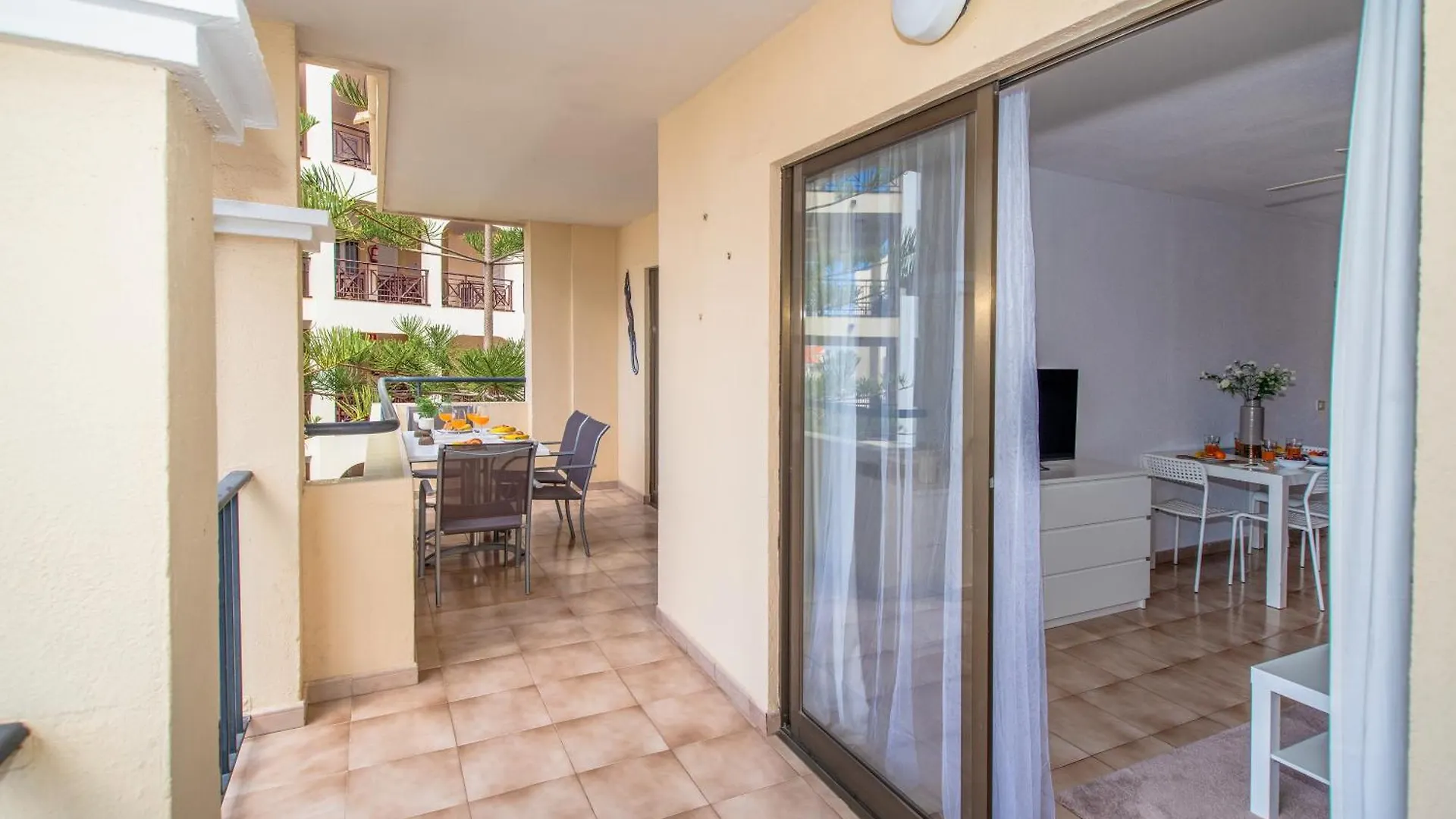 Διαμέρισμα Apt Patricie With Heated Pool Los Cristianos